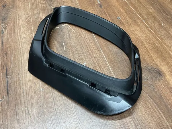 Marco de escape derecho Porsche Panamera 971 OEM 971807952 image 3