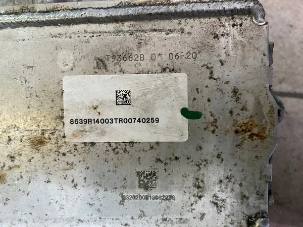 RENAULT MEGANE SCENIC Coletor de admissão 140038639R image 2