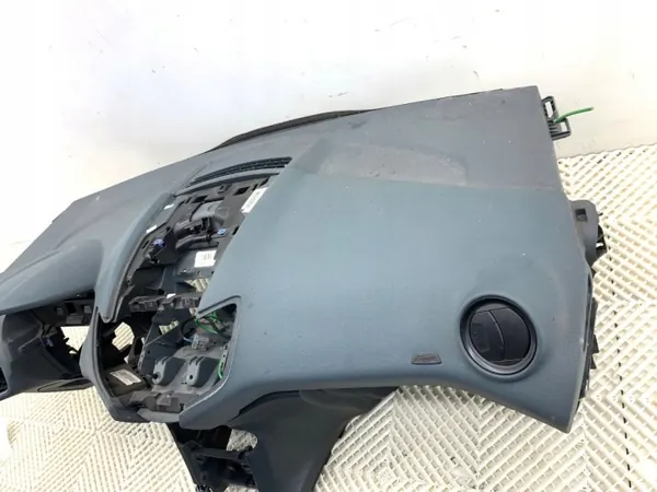 Salpicadero OEM LORK-1762-33335 para Ford Fiesta MK7 image 3