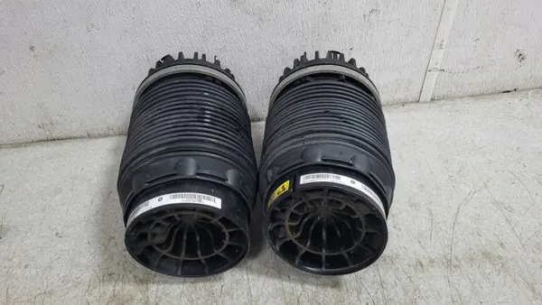 OEM 04877136AB Bakre luftfjädring för RAM 1500 image 4