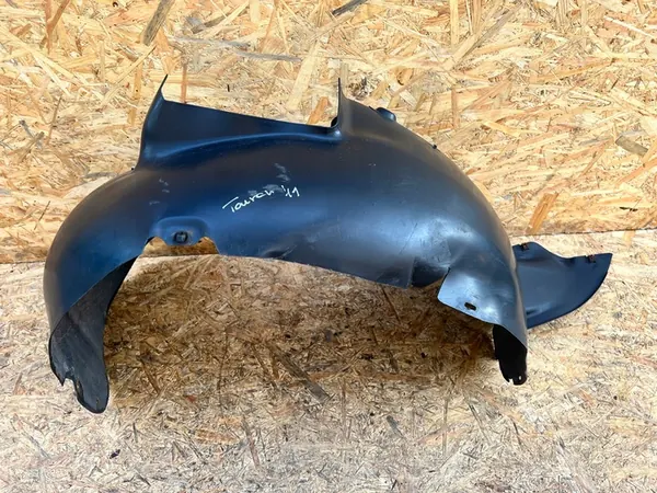 Volkswagen Touran I Front Right Wheel Arch OEM image 8