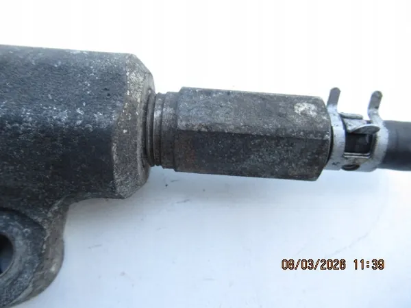 LISTWA WTRYSKOWA TOYOTA COROLLA E12 2.0 D4D OEM image 3