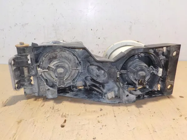 Farol Halógeno Direito Frontal Scania, 8920312RH image 6