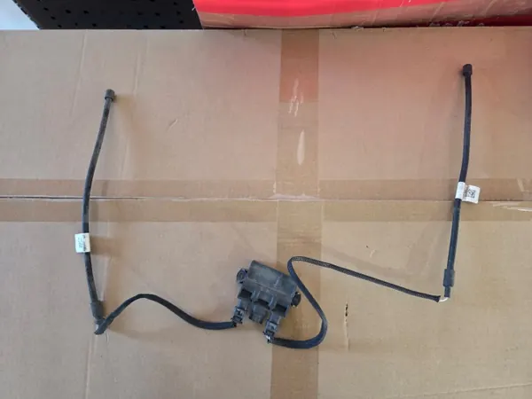 Sensor de maletero OEM E01543-10243 para Volvo S60/V60 image 2