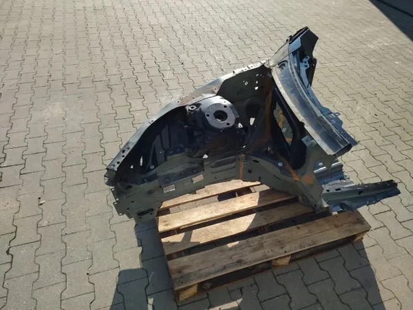 Viertelblech Rechts Vorne Volvo XC60 II 717 OE image 10