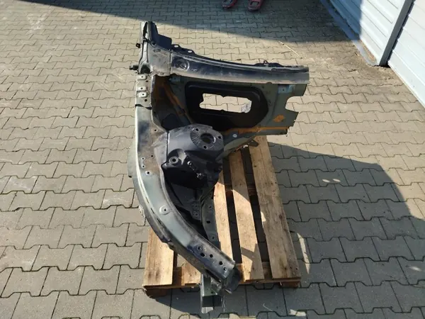 Viertelblech Rechts Vorne Volvo XC60 II 717 OE image 8