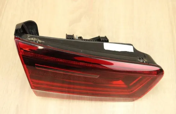 Lámpara trasera LED del maletero izquierda Audi A6 C7 Sedan OEM image 2
