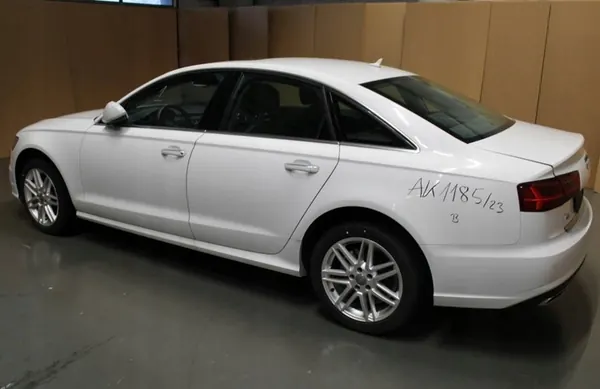 Lámpara trasera LED del maletero izquierda Audi A6 C7 Sedan OEM image 7