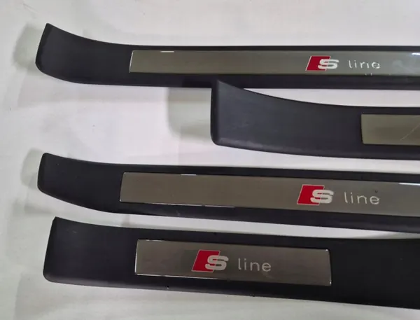 S-Line Drempelset OEM LISTWY PROGOWE AUDI A4 B6 B7 image 3