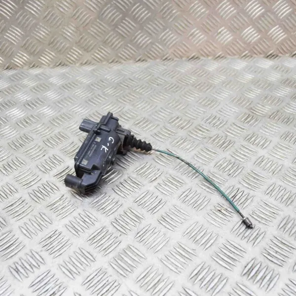 VW Käsijarrumoottori OEM 11648101082 ID.3 2020 image 2