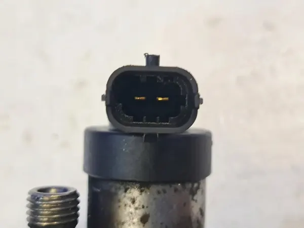 Brandstofpomp Saab 9-5 1.9L image 5