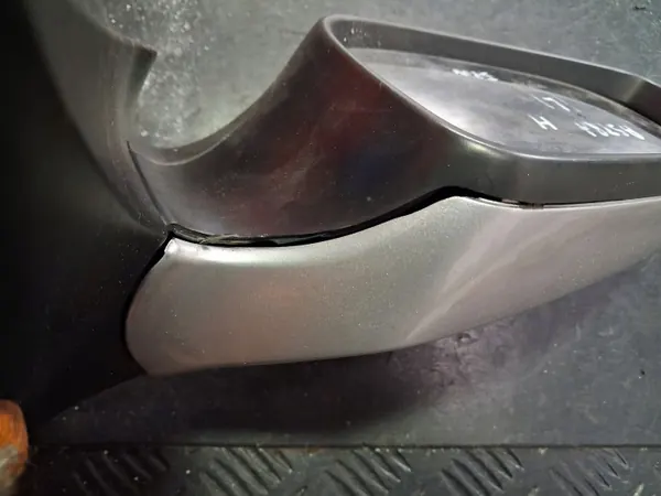 Opel Astra H Vasen Peili 5-piikkinen OEM image 5