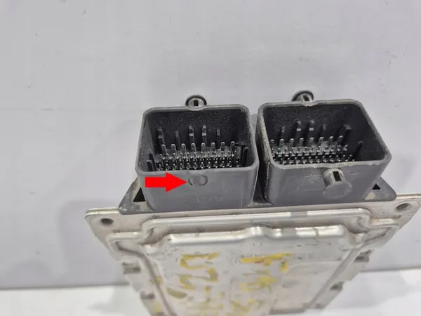 ECU FIAT 500 1.2 8V 52032653 image 4