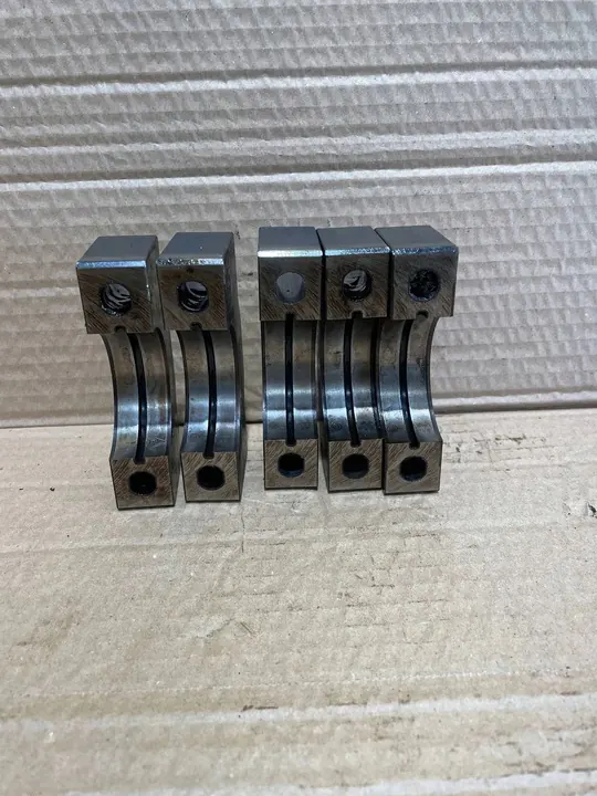 Vevaxelstöd Renault Clio III AWJ686 image 3