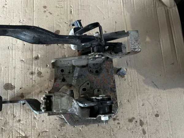 Pédale Embrayage Frein OEM VHB5323 pour Ford Transit image 3