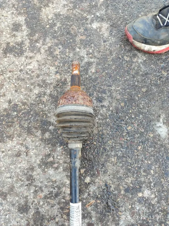 Eixo de transmissão dianteiro esquerdo PROACE VERSO II 9813091880 image 4