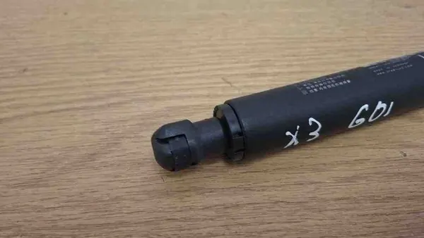 Atuador do porta-malas direito BMW X3 (G01, F97) 51247497482 image 2