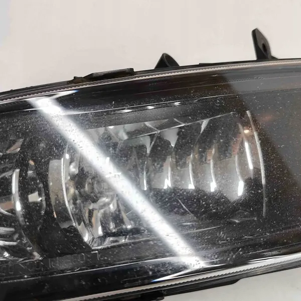 Farol Halógeno Esquerdo VW Polo (6R, 6C) 6R0941061F image 8