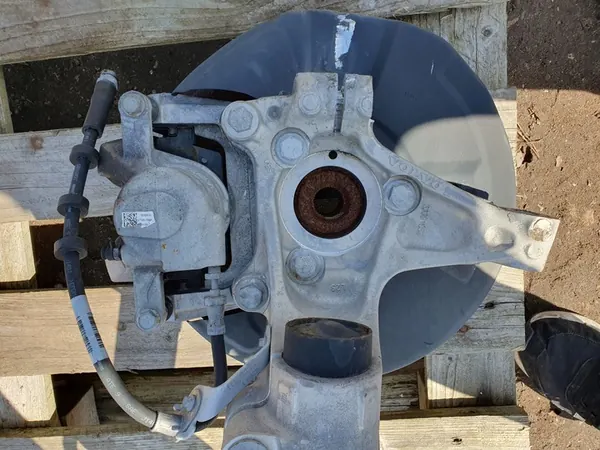 Amortizzatore sinistro Volvo XC40 2.0D image 5