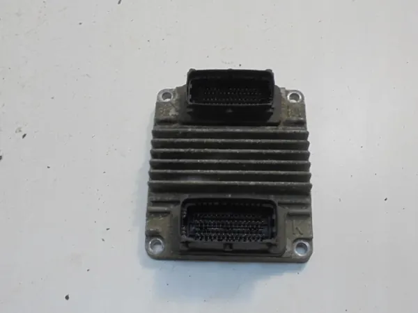 Computadora Motor Opel Usada OEM 12214089 image 5
