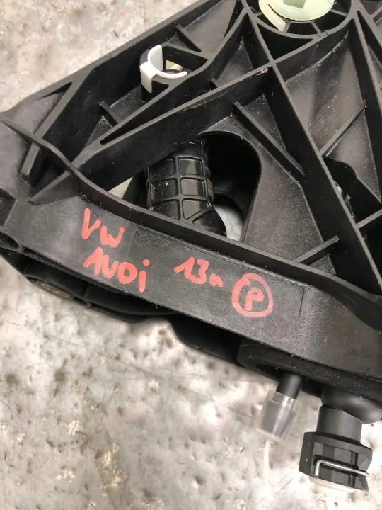 Kytkinpoljin OEM 5Q0721796B VW Audi:lle - Käytetty image 8