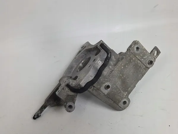 KIA Ceed III Suporte de Bomba Injetora 1.6 CRDI D4FE image 3