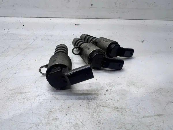 Válvula de Controle da Árvore de Cames OEM 06L109257T VAG TFSI image 3