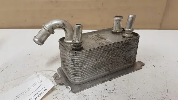 Resfriador de óleo Ford Focus C-MAX 2005 image 4