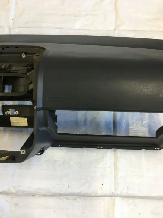 DESKA ROZDZIELCZA KONSOLA OEM - Skoda Octavia II 2008-2013 image 3