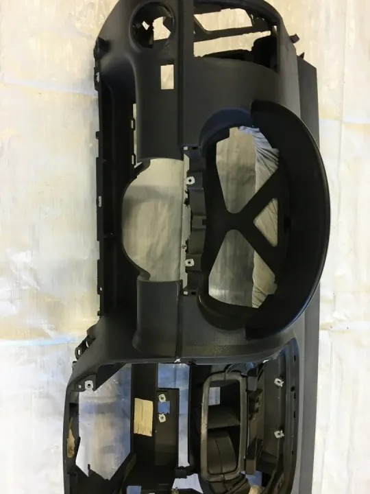 DESKA ROZDZIELCZA KONSOLA OEM - Skoda Octavia II 2008-2013 image 5