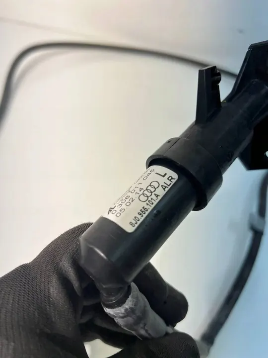 Washer Nozzle Audi TT TTS Mk2 2014 OEM 8J0 955 101 A image 5