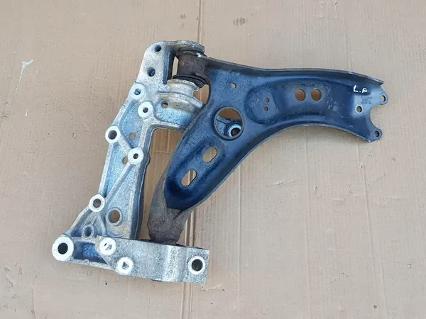 Braccio di Controllo Sinistro + Supporto / Audi A3 8P - VW Golf 6 VI / Ottime Condizioni image 4