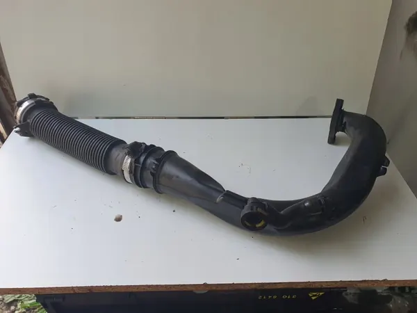 Nissan Qashqai J10 1.5 K9K inlaatpijp OEM 8200645723 image 3
