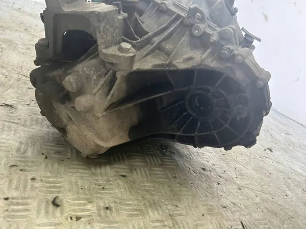 VAIHTEISTO RENAULT MEGANE III 1.5 DCI image 3