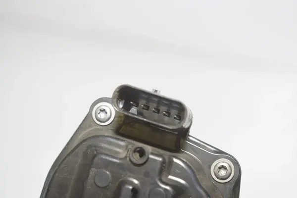 BMW EGR-venttiili 5-sarja G30 image 4