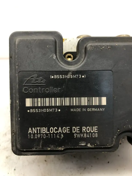 ABS-pompregelaar OEM 9652342980 - Gebruikt image 2