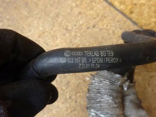 AUDI S3 8P GOLF VI 2.0 TSI CDL Vesiputkien Setti 06F971845B image 7