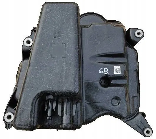 AdBlue-säiliö OEM 4K0131878J Audi A6 C8:lle image 2