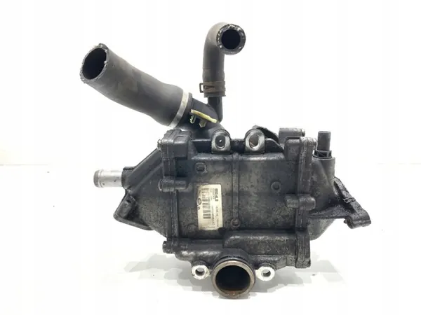 EGR-jäähdytin OEM G4D3-9F464-AD Jaguar F-Pace 2.0:lle image 2