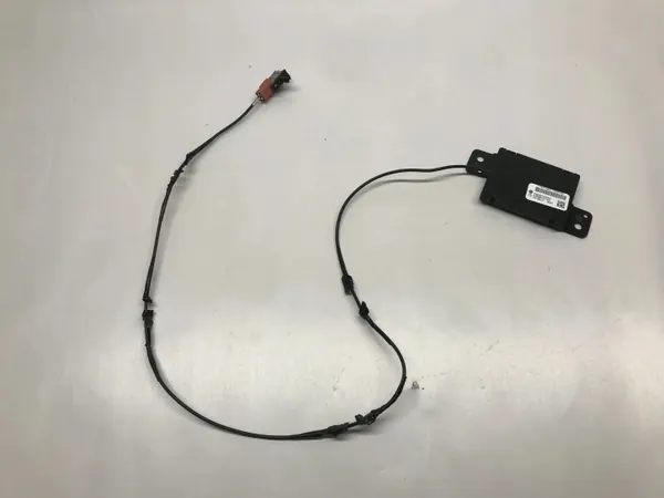 Dodge Charger Avaimeton Moduuli OEM 68067533AH 2016 image 2