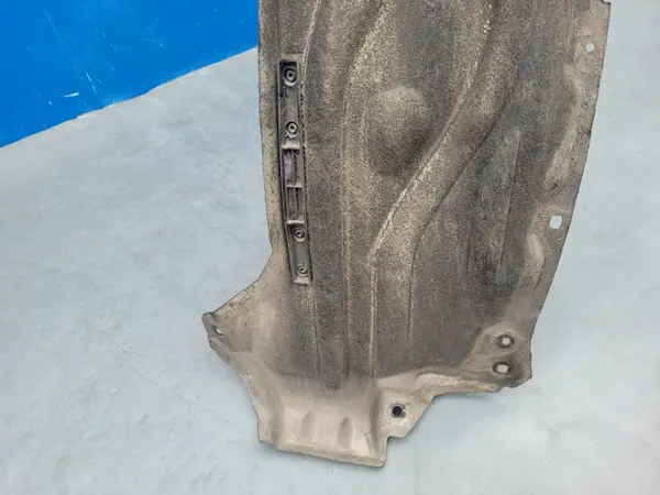 Toyota Corolla E21 etu oikea lokasuoja OEM 53875-02730 image 7