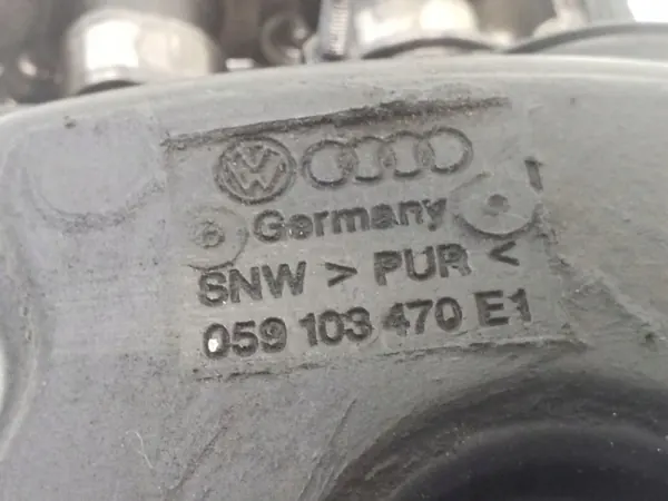 Culasse moteur Audi A4 B5 OEM 059103353D image 10