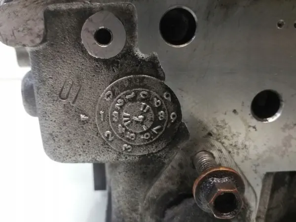 Culasse moteur Audi A4 B5 OEM 059103353D image 8