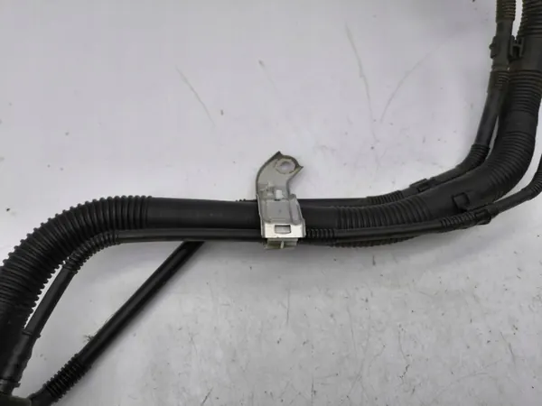 Pescoço de enchimento combustível Toyota OEM 7774512110 - Usado image 5