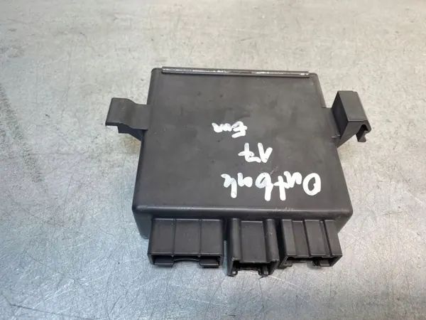 Steuergerät Subaru Outback 2017 OEM FBZ17326 image 5