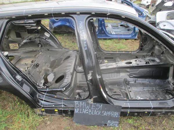 Pilier Central Droit OEM SŁUPEK ŚRODKOWY PRAWY BMW E91 image 2