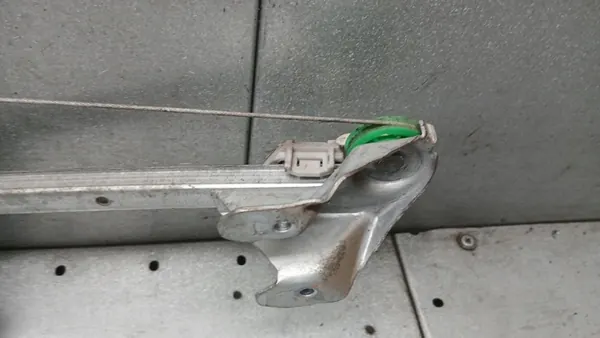 Elevador de vidro traseiro direito Opel Zafira A 99-03 90579540 image 2