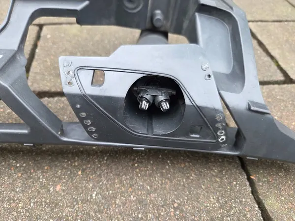 VW GOLF VI Koplampenreiniger Rechts + Bevestiging 08-2012 image 2