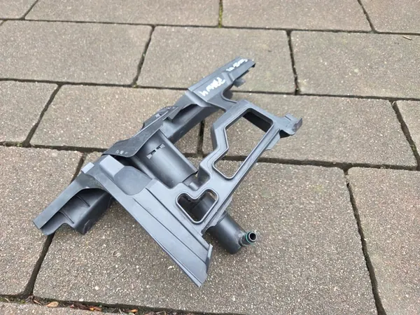 VW GOLF VI Koplampenreiniger Rechts + Bevestiging 08-2012 image 3