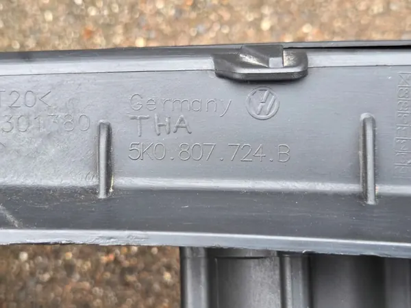 VW GOLF VI Koplampenreiniger Rechts + Bevestiging 08-2012 image 5